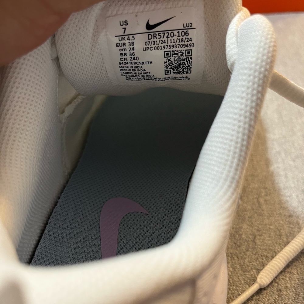 Nike Zoom Bella 6 White Light Armoury Blue Women's Gym Shoes Size 7 DR5720-106​ - Picture 10 of 11